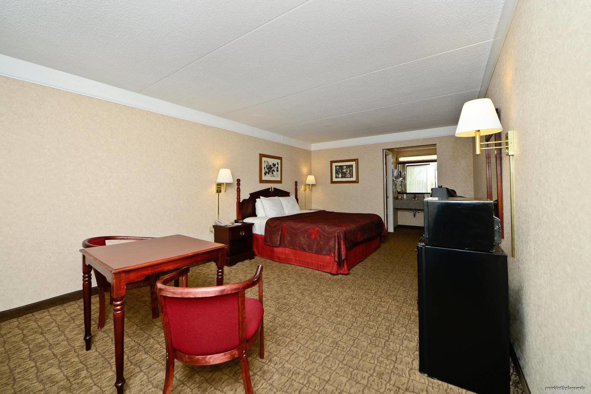Days Inn By Wyndham Columbia Kentucky Exteriér fotografie